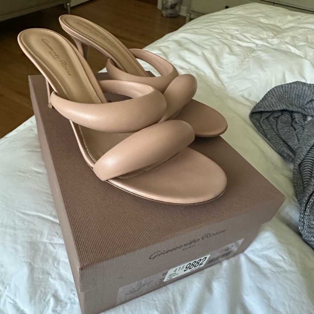 Gianvito rossi bijoux sandals